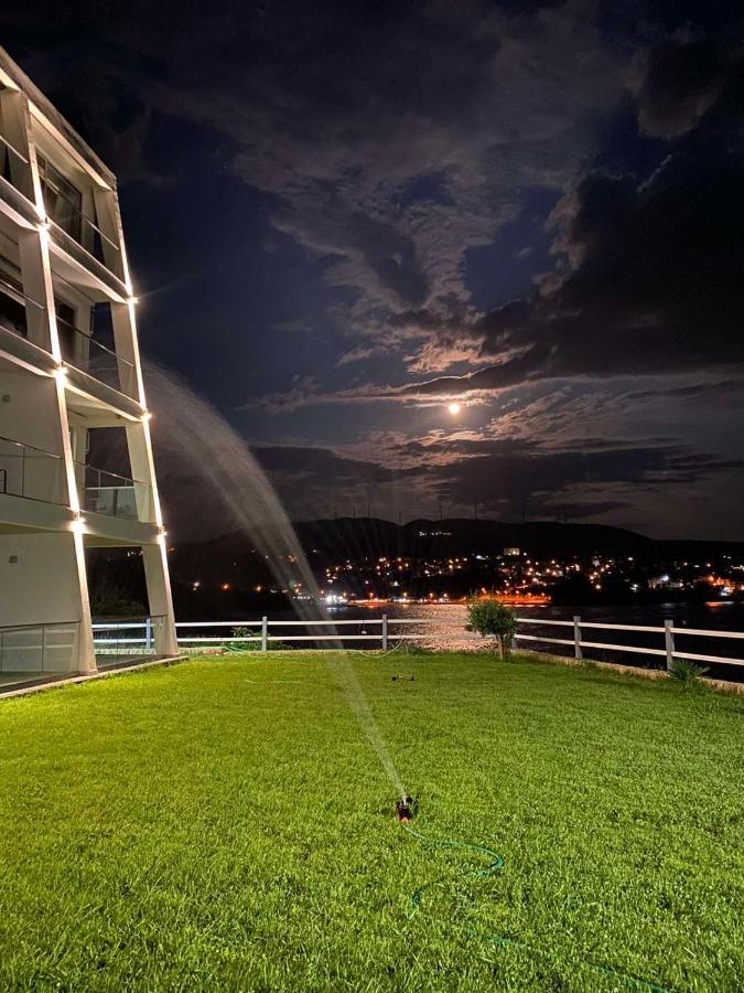 Apartments Komina Utjeha Eksteriør bilde